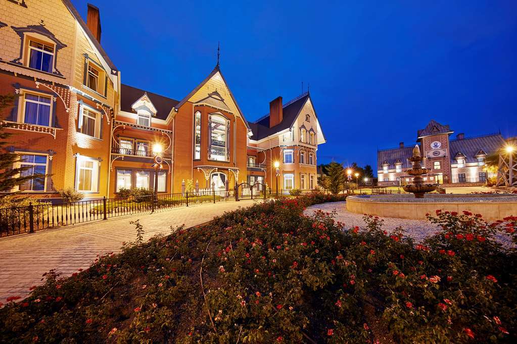 Portaventura Hotel Lucy'S Mansion - Includes Unlimited Access & Express Wristband To Portaventura Park & Ferrari Land Salou Exterior foto
